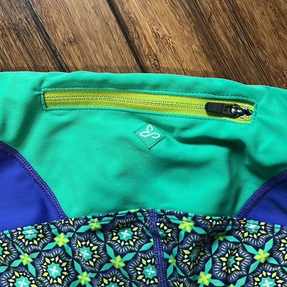 Prana Leggings - Picture 4 of 4